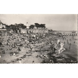 Photo cpsm petit format 44 PORNIC. Plage de la Noëveillard 1954