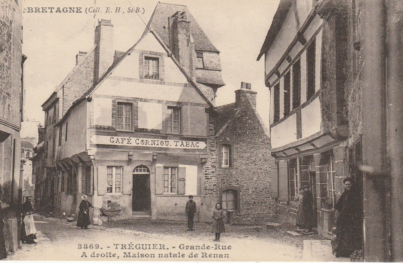 22 TREGUIER. Café Tabac Corniou sur Grande Rue