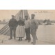 76 LE TREPORT. Type et Famille de Pêcheurs 1909