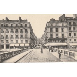 35 RENNES. Le Pont à la Rue de Berlin avec Grand Café de l'Europe