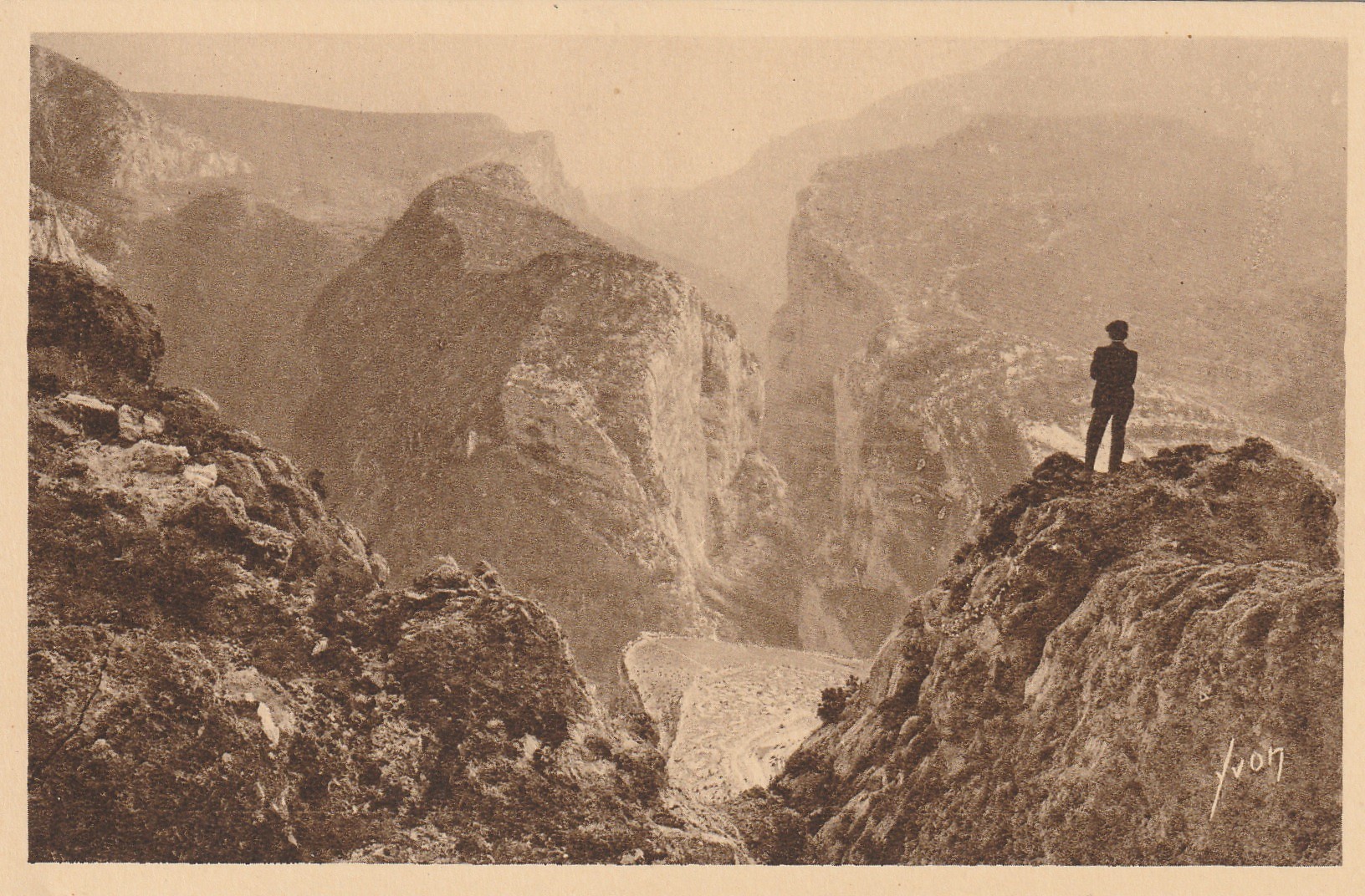 04 VERDON. Le Point Sublime des Gorges