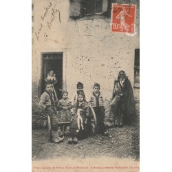 09 BETHMALE. Petits Garçons et Petites Filles. A droite le dernier Bethmalou 1912