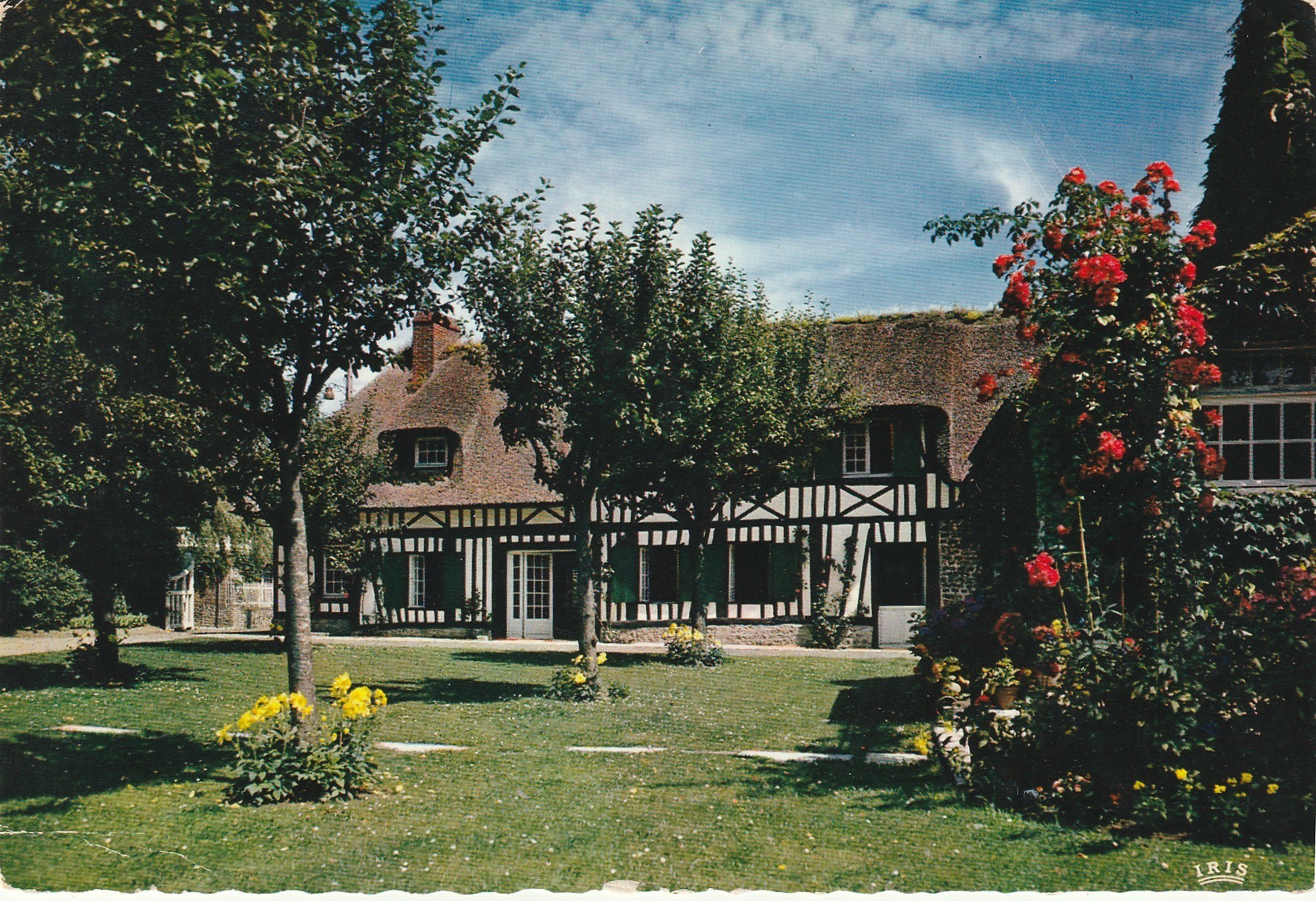 2 Cpsm grand format 14 NORMANDIE. Logis et Ferme Normand