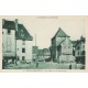 12 MUR-DE-BARREZ. La Place et le Monument