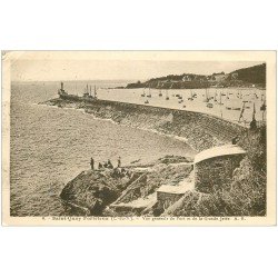 carte postale ancienne 22 SAINT-QUAY-PORTRIEUX. Jetée et Port 136 avec Pêcheurs