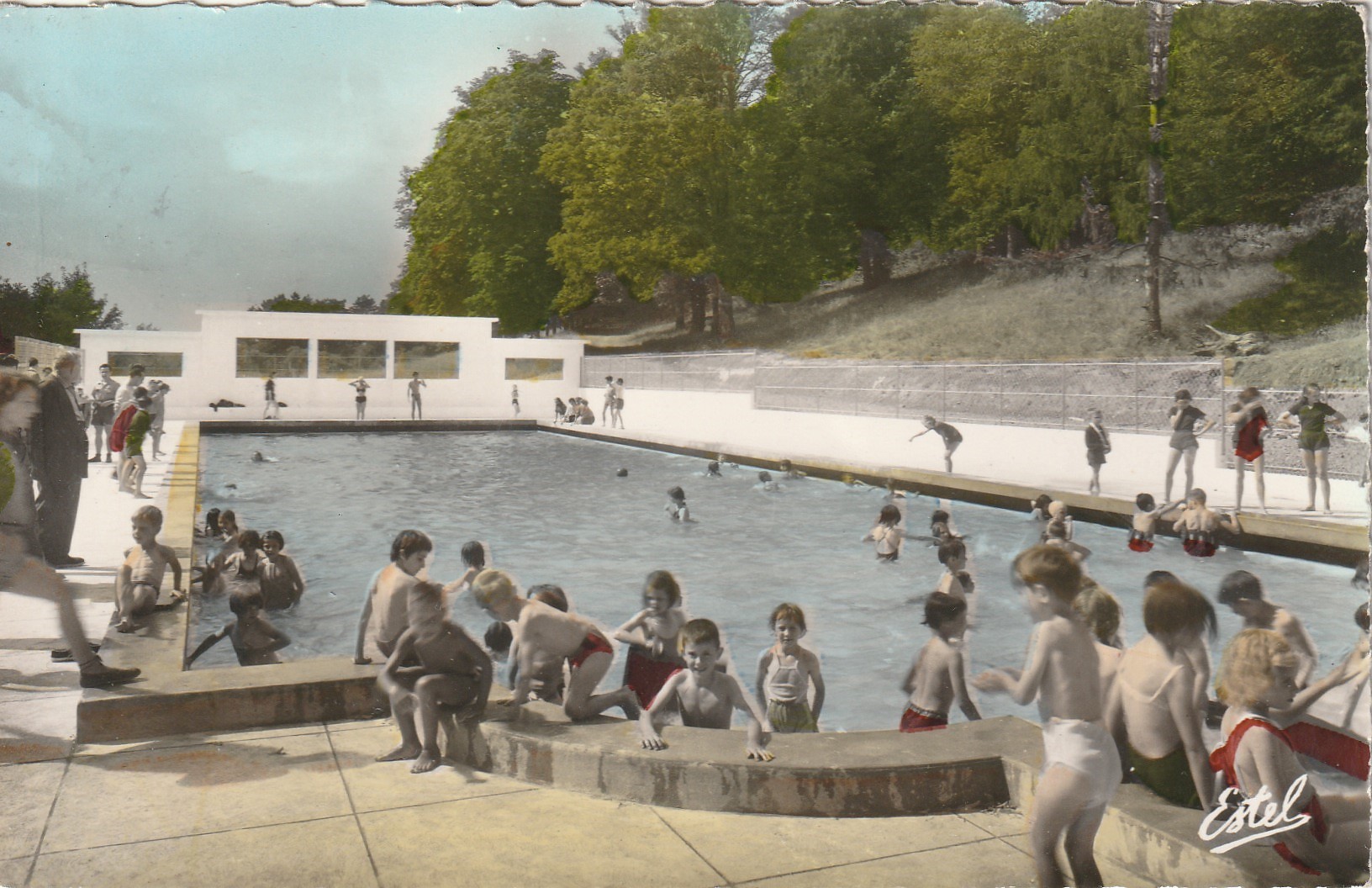 Cpsm 28 CHAUDON. La Piscine du Château de Mormoulins. 1956 Colonie de Vacances de Saint-Ouen-sur-Seine