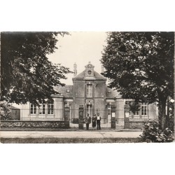 Photo Cpsm 28 SANTILLY. Mairie et Ecoles animation 1962
