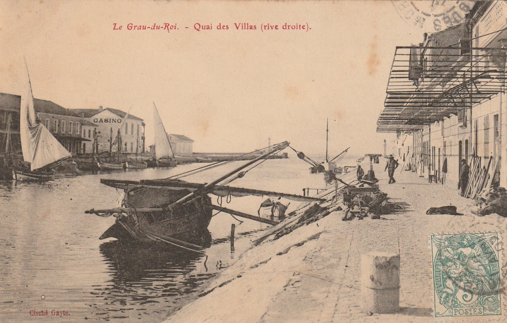 30 LE GRAU-DU-ROI. Bateau de Pêche au Quai des Villas 1907