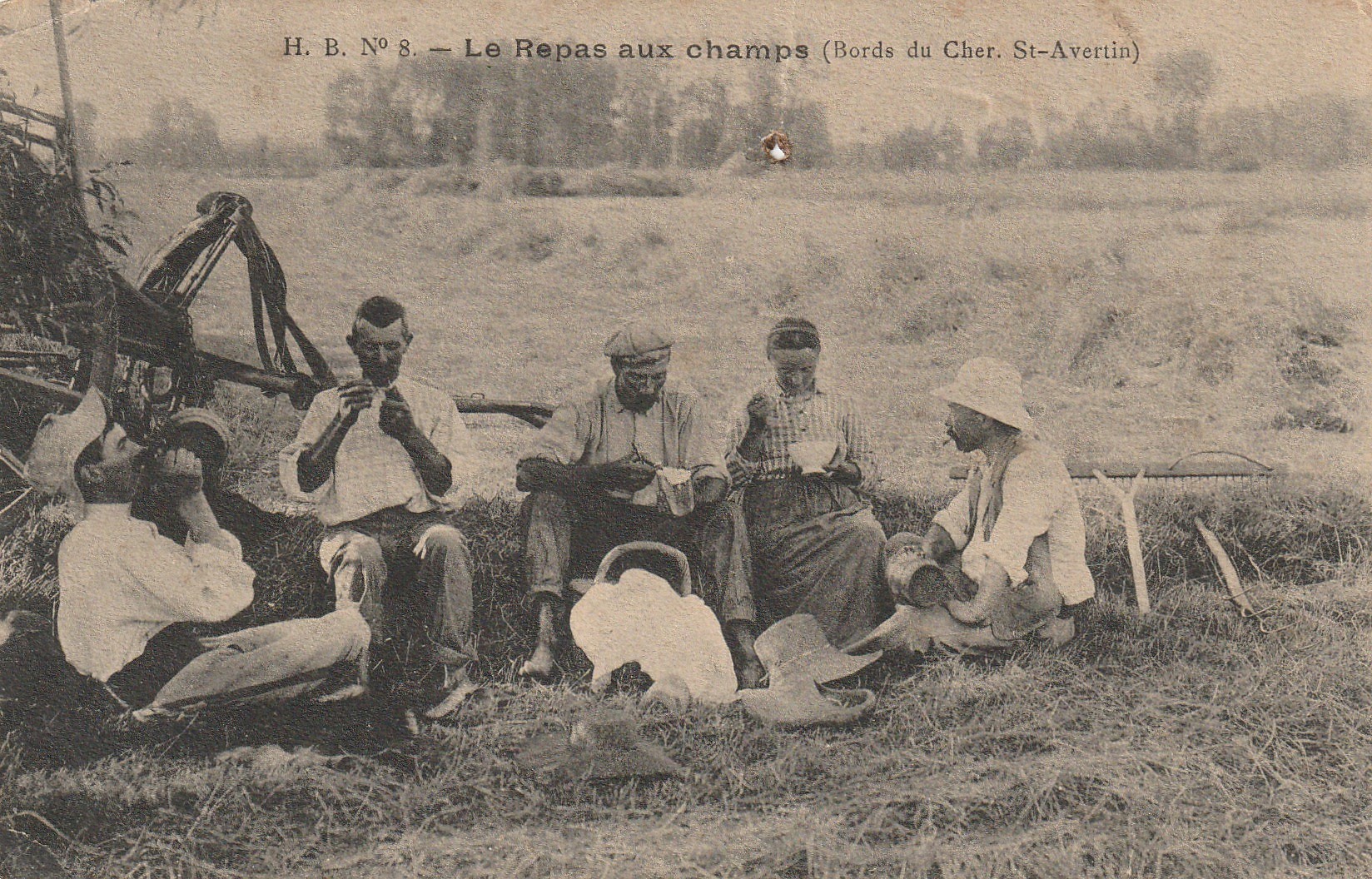 37 SAINT-AVERTIN. Le Repas aux Champs bords du Cher. Agriculteurs, cultivateurs Paysans