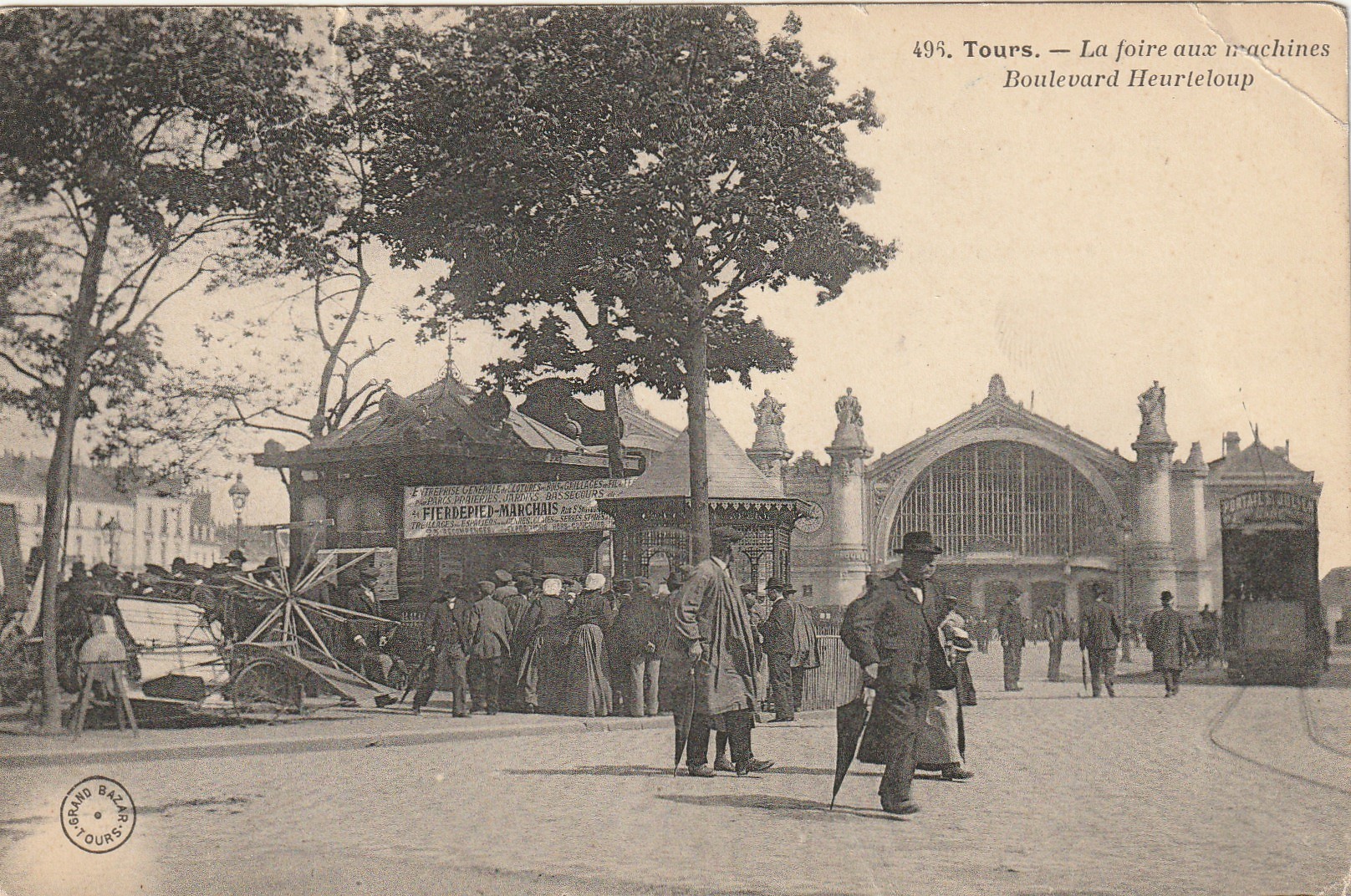 37 TOURS. Foire aux machines Boulevard Heurteloup