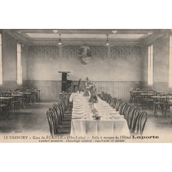 43 BLESLE. Le Basbory en Gare. Salle à manger de l'Hôtel Laporte