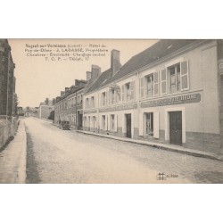 45 NOGENT-SUR-VERNISSON. Hôtel du Puy de Dôme Restaurant table d'hôte