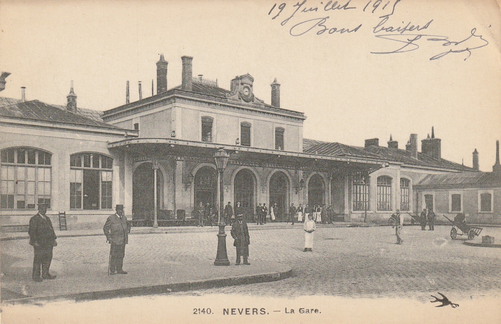 58 NEVERS. La Gare 1915 belle animation
