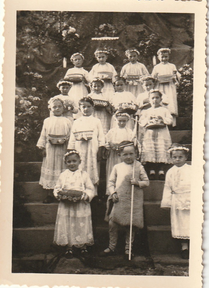 35 TREMBLAY 11 photographies anciennes petits formats de Val Couesnon