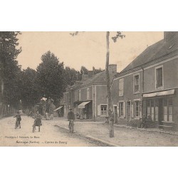 72 ARNAGE. Centre du Bourg Cyclistes Epicerie et Café Bal 1916