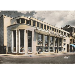 Photo Cpsm grand format 86 POITIERS. Le Théâtre transformé en Cinéma 1960. A l'affiche " l'Epouse de la Mer "