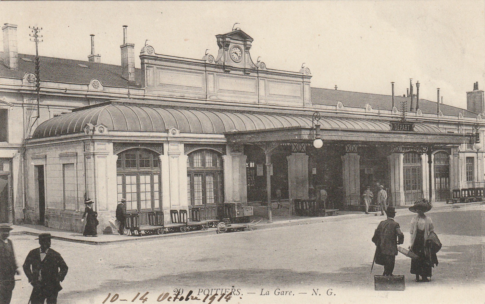 86 POITIERS. La Gare 1914