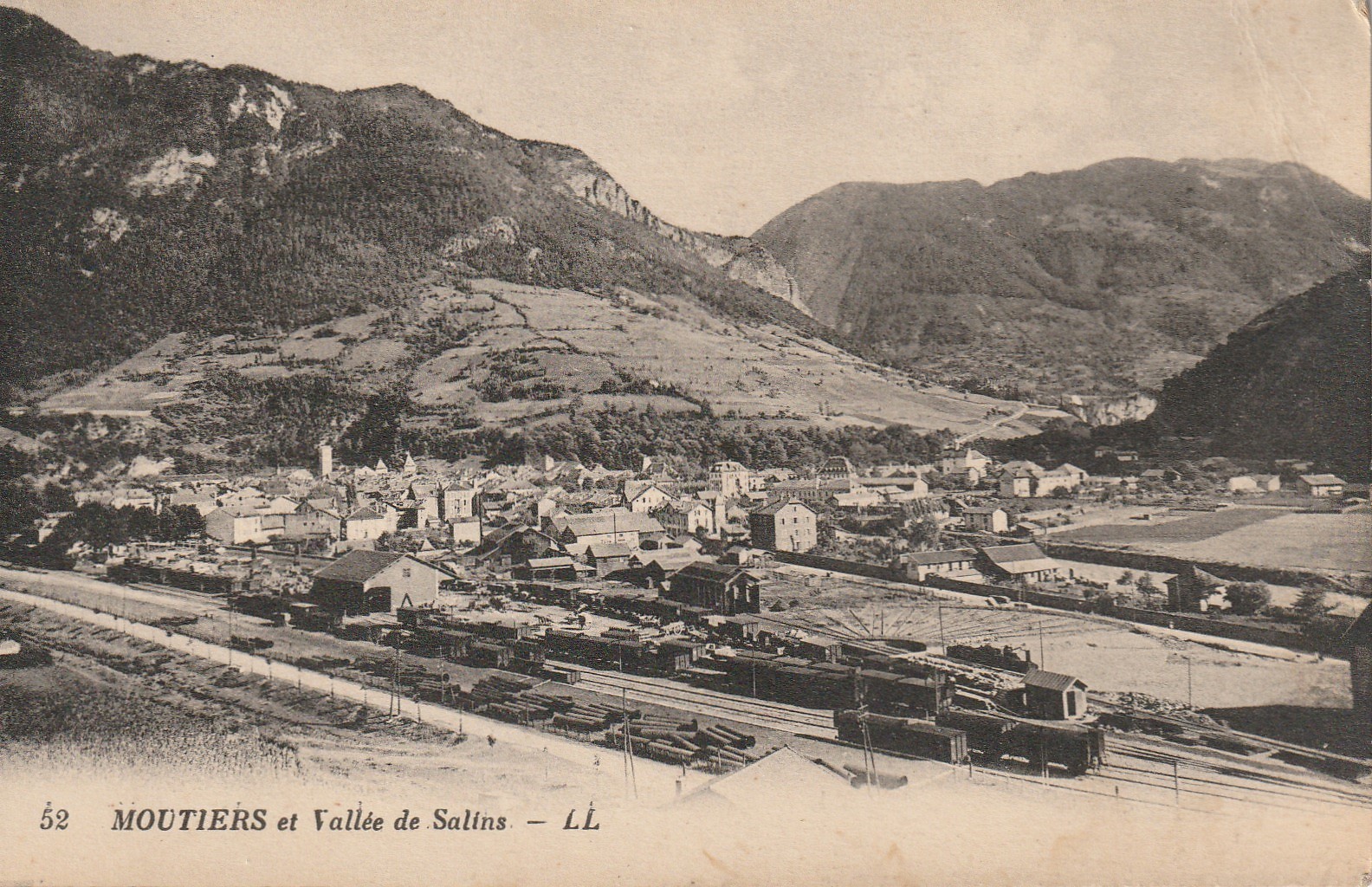 18 Cpa 73 LA TARANTAISE. Moutiers, Pralognan, Bourg-Saint-Maurice, St Martin-de-Belleville, Peisey, Landry, Ste-Foy.