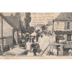 89 NEUVY-SAUTOUR. Le Marché sur Grand Rue timbre Taxe 1904