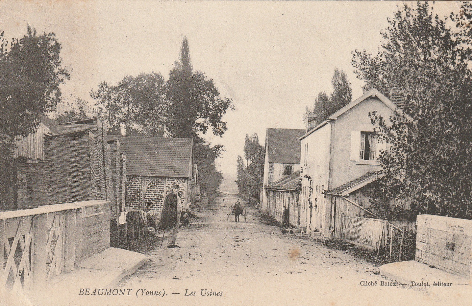 89 BEAUMONT. Les Usines 1904