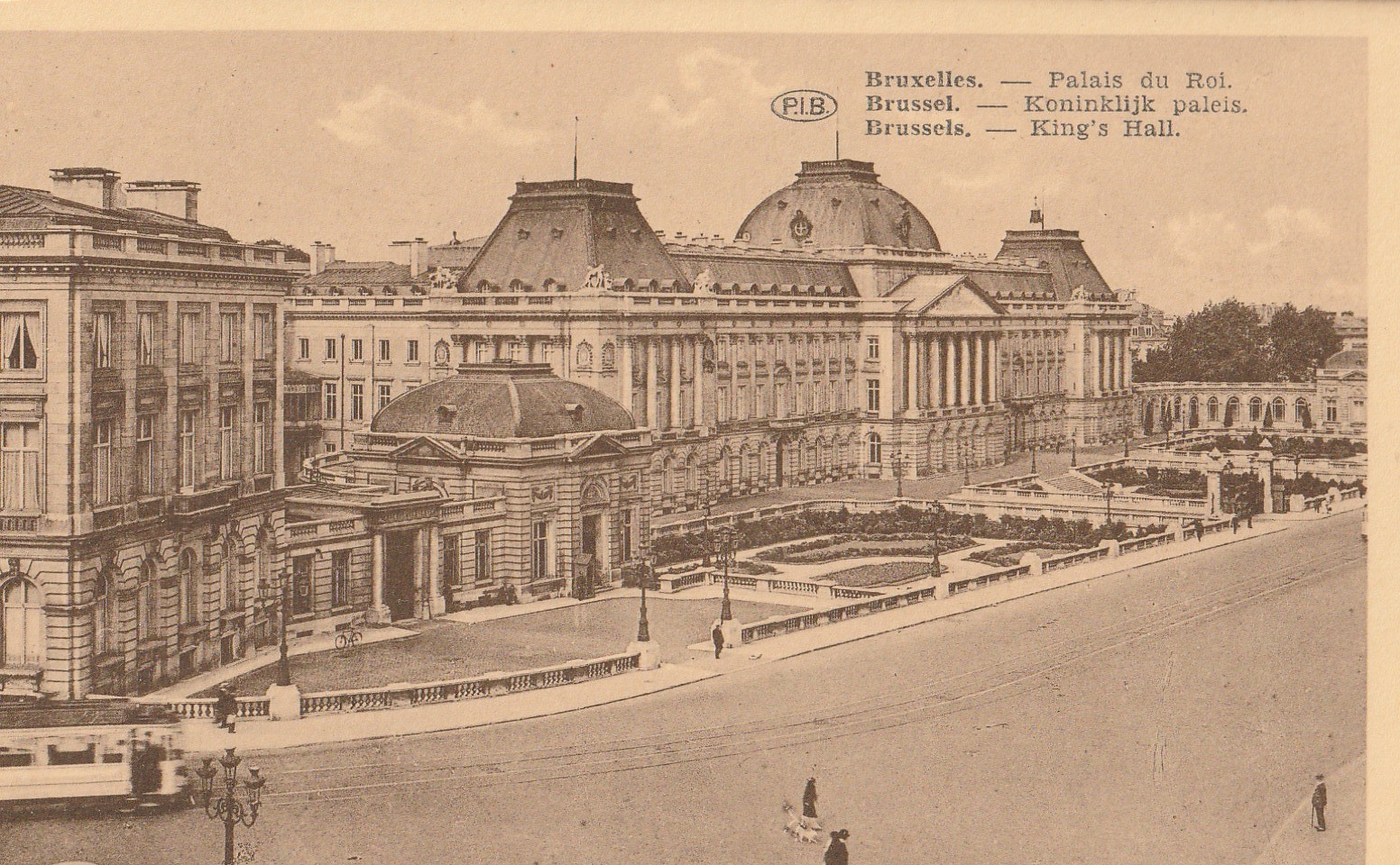 Lot de 5 cpa 51 BRUXELLES. Palais du Roi & Justice, Place Royale, Colonne Congrès, Grand'Place