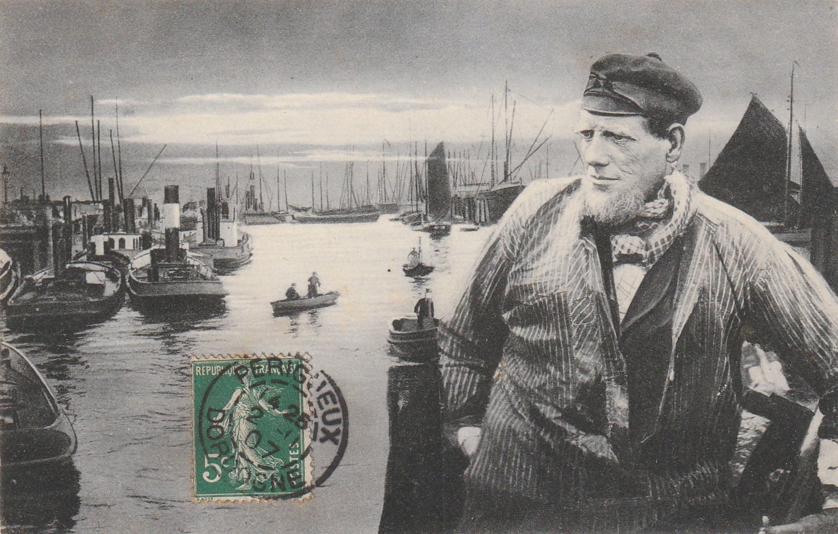 METIERS DE LA MER. Un vieux Pêcheur dans un port. Périgueux 1907