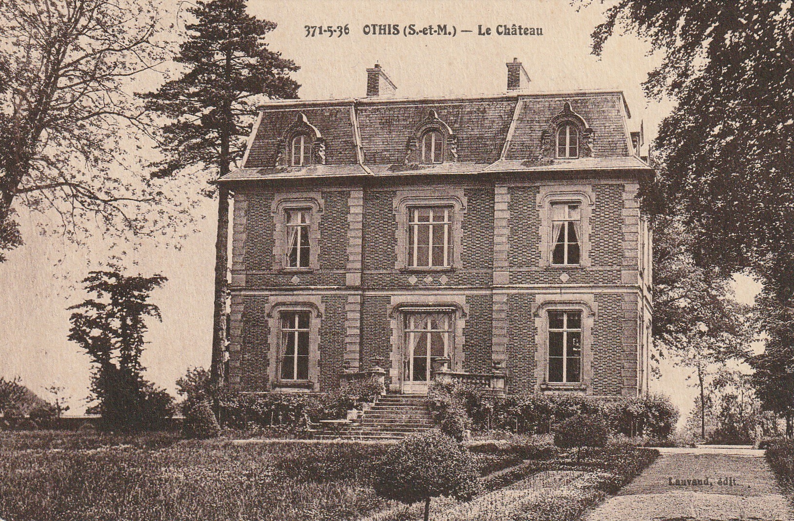 77 OTHIS. Le Château