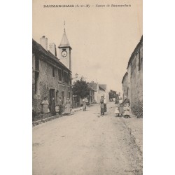 77 BEAUMARCHAIS. Centre de Baumarchais bien animé