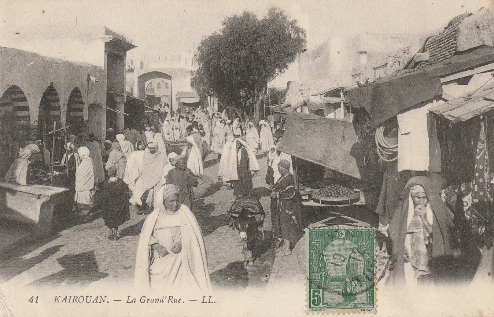 Tunisie. KAIROUAN La Grand' Rue 1912 avec un âne au Marché