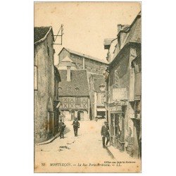 carte postale ancienne 03 MONTLUCON. Rue Porte Bretonnie. Magasin Cycles et Machines à coudre. Pneu Michelin