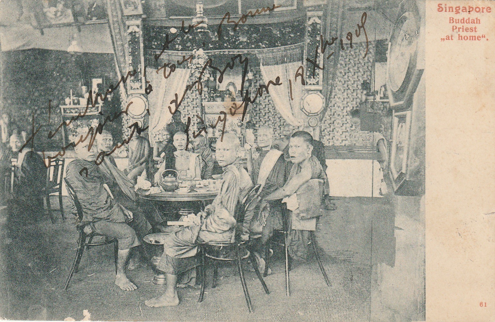 SINGAPOUR SINGAPORE. Buddah Priest at home 1906