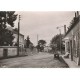 Photo Cpsm grand format 89 NEUILLY. Très ancienne Pompe à Essence Star Route de Villemer
