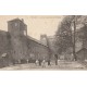 2 x cpa 08 SEDAN. Vue générale et Cour du Château