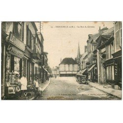 carte postale ancienne 77 NEMOURS Magasin de Cartes Postale Le Journal rue du Château. Verso calendrier 1935