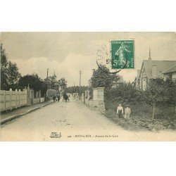 carte postale ancienne 77 BOIS-LE-ROI. Avenue de la Gare 1909