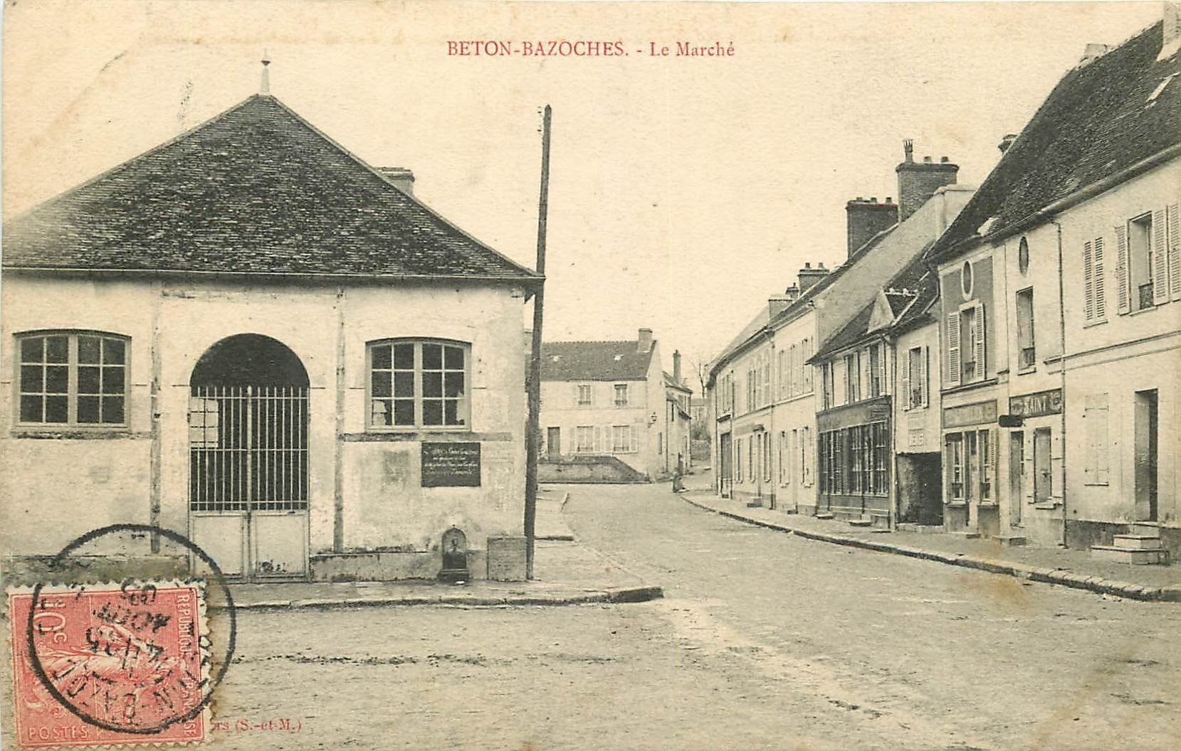 77 BETON-BAZOCHES. Le Marché 1905