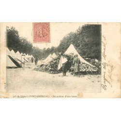 carte postale ancienne 77 FONTAINEBLEAU. Décoration d'une tente 1904. Militaires et Campement