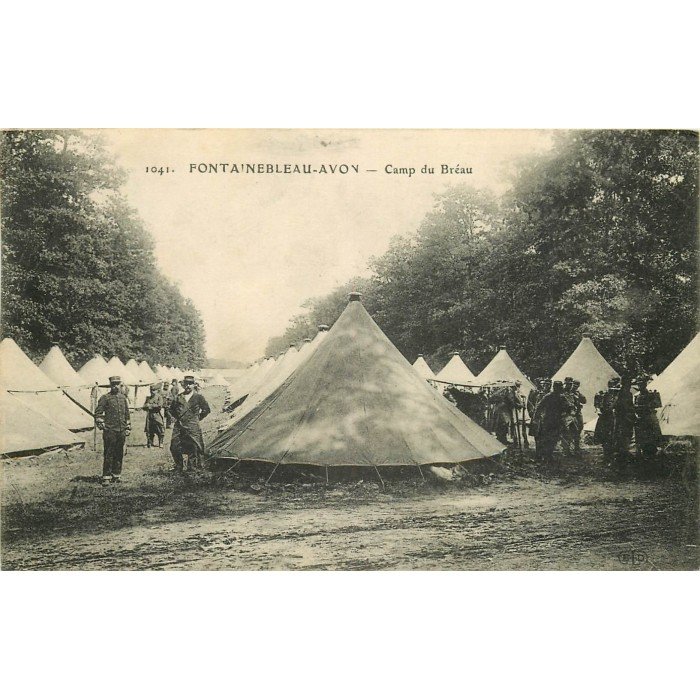 CPA CARTE PHOTO 150e Régiment Caserne Militaires Soldats Uniformes EUR