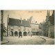 carte postale ancienne 03 MOULINS. Ancien Halle et Tapissier