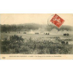 carte postale ancienne 77 FONTAINEBLEAU. Champ de Tir Artillerie 1913. Militaires visite du Roi d'Espagne