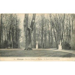 carte postale ancienne 77 CHAMPS-SUR-MARNE. Le Château Rond-Point Lavallière au Parc 1907