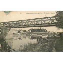 carte postale ancienne 77 CHAMPAGNE-SUR-SEINE. Berges et Quai avec Péniches 1906 Pont en Fer