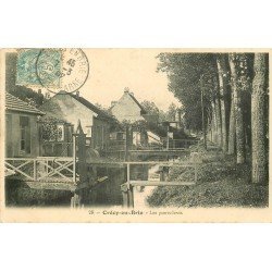 carte postale ancienne 77 CRECY-EN-BRIE. Les Ponts-Levis 1907