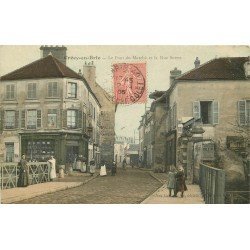 carte postale ancienne 77 CRECY-EN-BRIE. Pont du Marché et Rue Serret 1905 Café Civette Billard Brouet. Coiffeur et Boulangerie