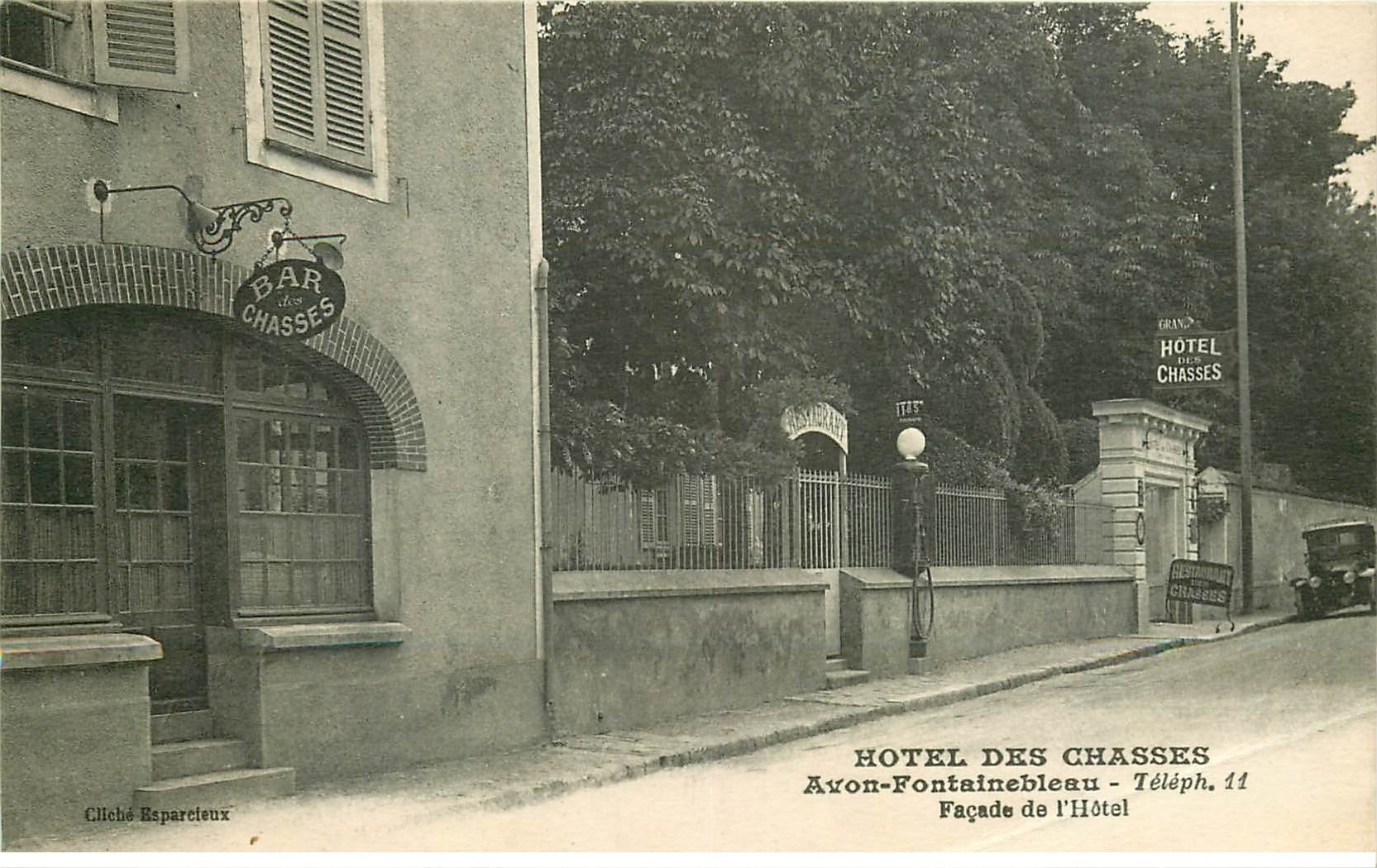carte postale ancienne 77 AVON FONTAINEBLEAU. Hôtel des Chasses. Le Bar