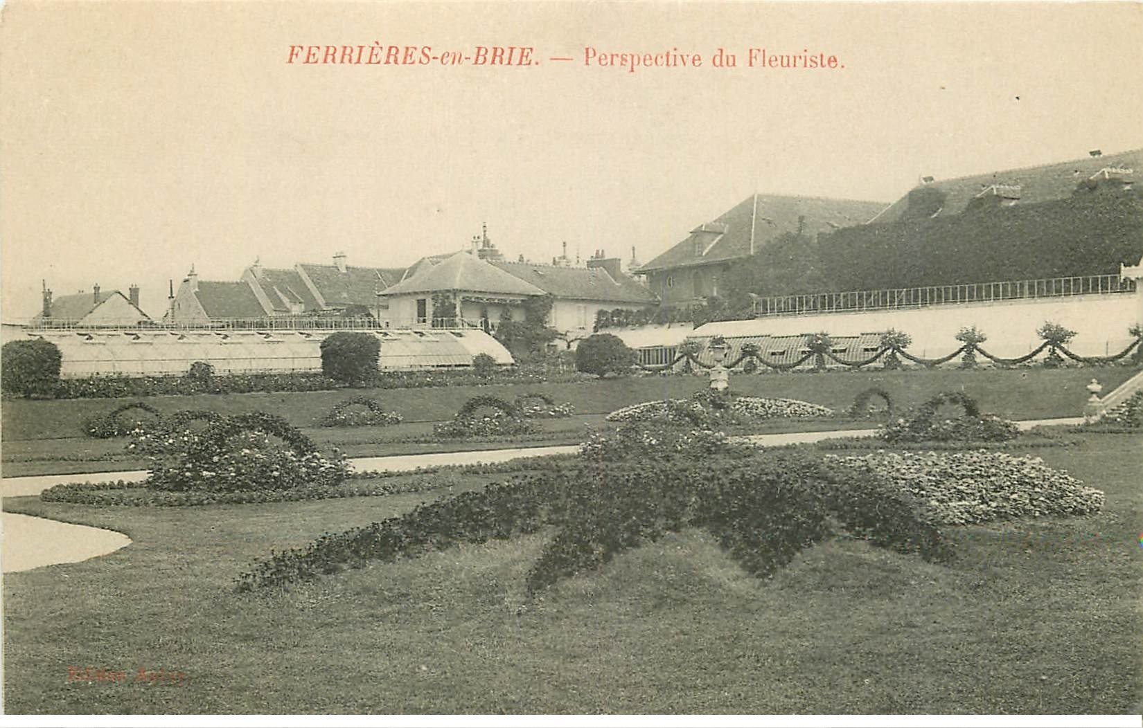 carte postale ancienne 77 FERRIERES ET PONTCARRE. Le Fleuriste
