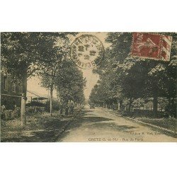 carte postale ancienne 77 GRETZ. Rue de Paris animée 1928