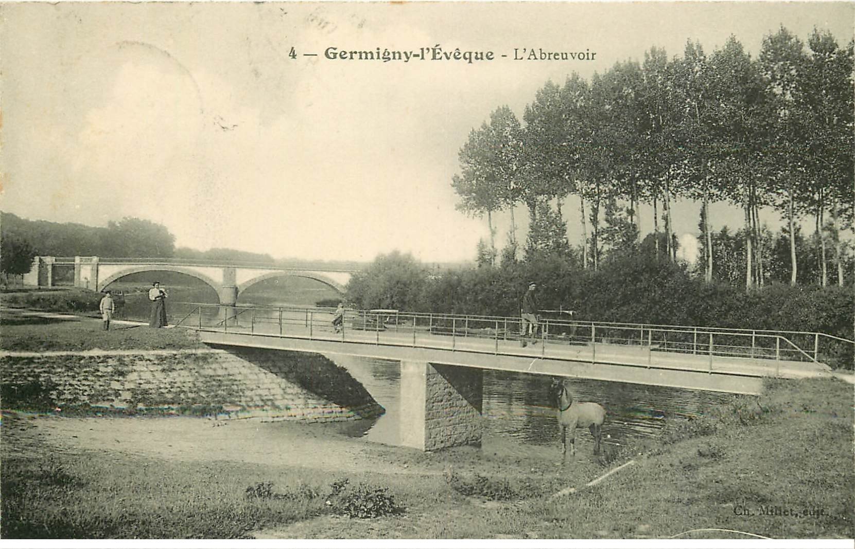 carte postale ancienne 77 GERMIGNY-L'EVEQUE. L'Abreuvoir avec Cheval 1908