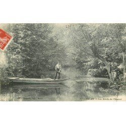 carte postale ancienne 77 MELUN. Jeune Passeur sur les Bords de l'Almont 1908