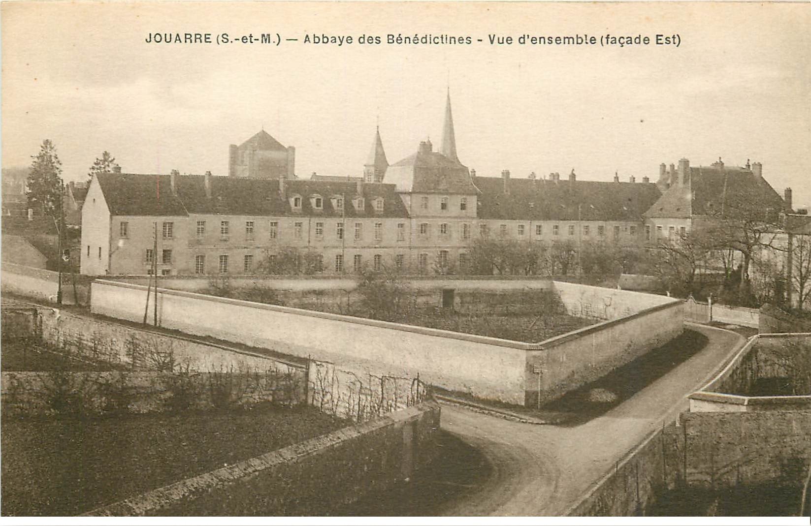 carte postale ancienne 77 JOUARRE. Panorama Abbaye des Bénédictines façade